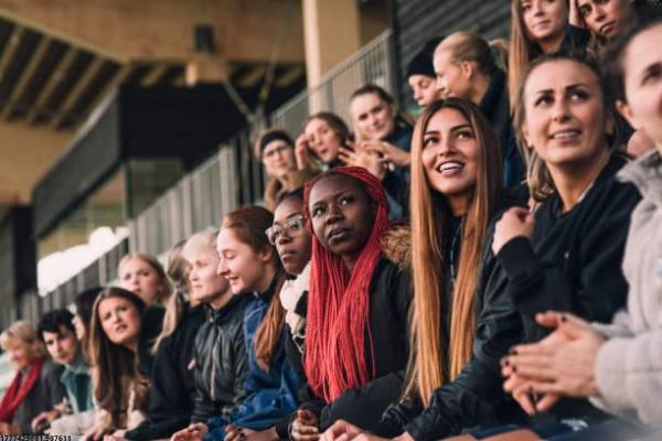 银行参与体育投资方式分析(图1)